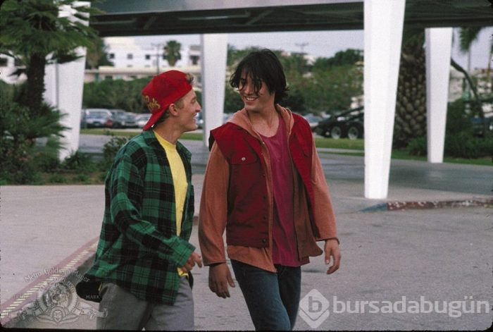 Keanu Reeves kendine karşı!