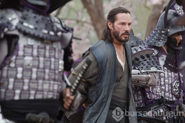 Keanu Reeves kendine karşı!