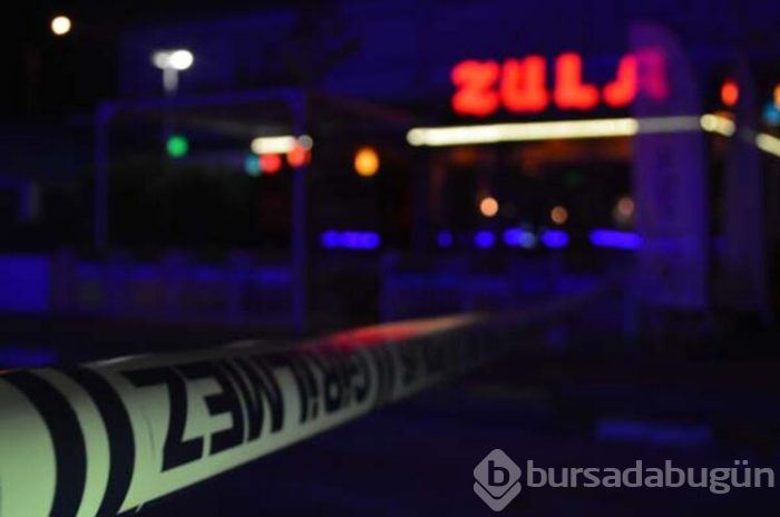 Eğlence mekanı sahibi ve arkadaşı kurşun yağmuruna tutuldu