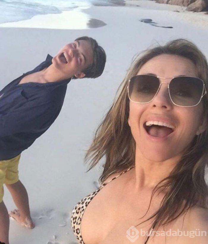 54 yaşındaki yıldız Instagram paylaşımıyla gündem yarattı