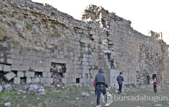 Turizm zabıtası kurulmasını talep ettiler!