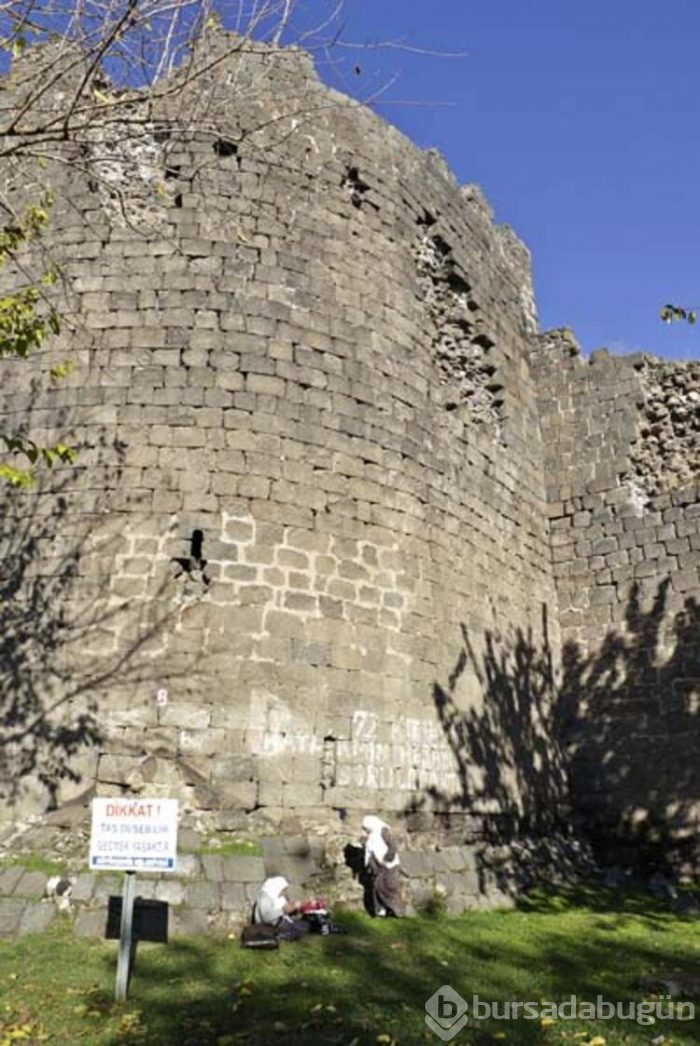 Turizm zabıtası kurulmasını talep ettiler!