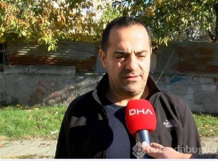 Bir araba dolusu para dağıttı