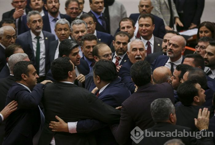 Masöz yüzünden meclis karıştı!