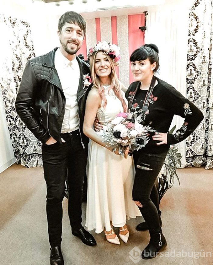 Kendisiyle evlenen kadın!