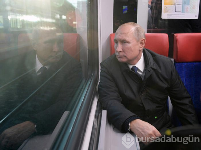 Vladimir Putin'i devlet başkanı yapan adam!