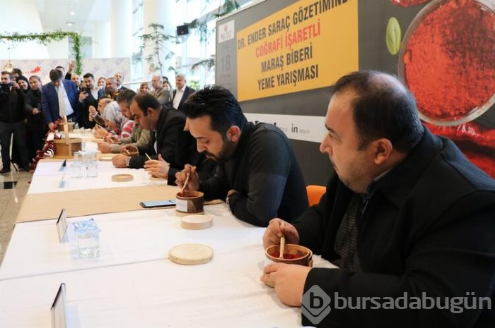 Türkiye'nin en acı biberini yemek için yarıştılar! 