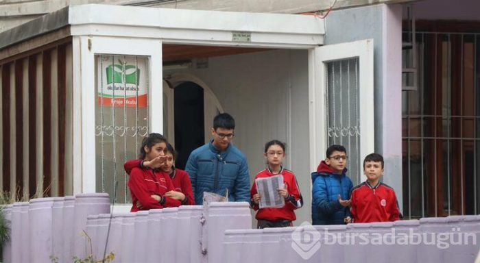 Okulda panik anları!