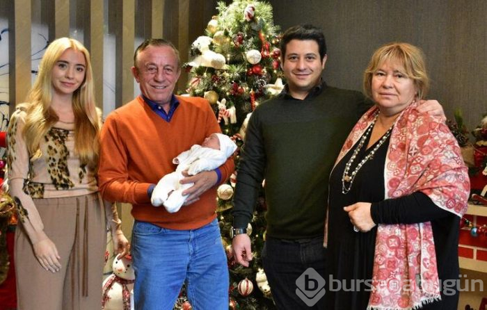 Ağaoğlu Ailesi'nin mutlu günü