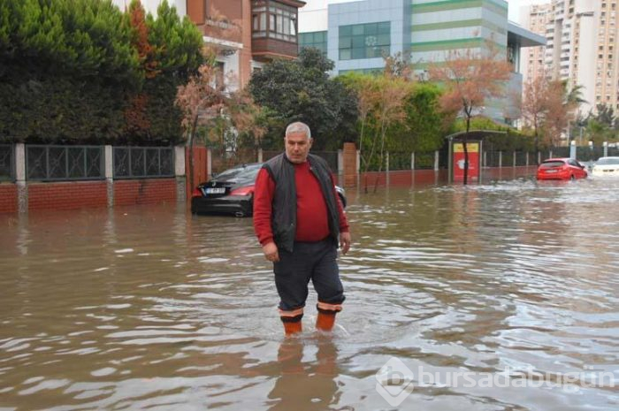 İzmir'de hayat felç oldu!