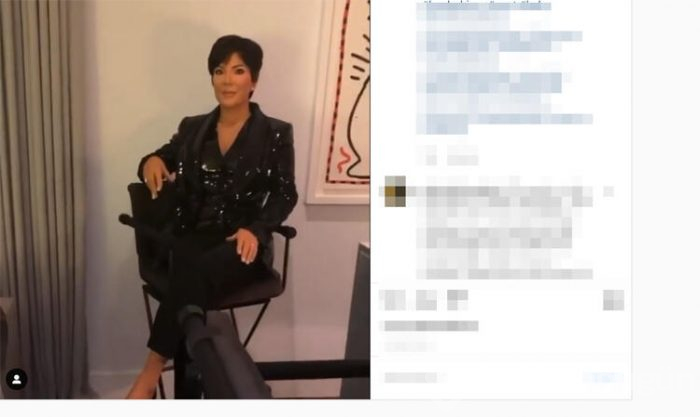 Kendini oturma odası süsü yaptı