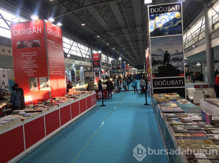 Bülent Arınç Bursa'da kitap fuarında