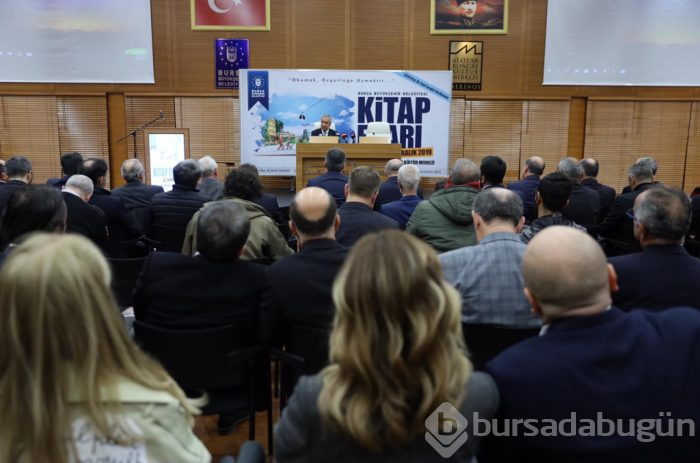 Bülent Arınç Bursa'da kitap fuarında