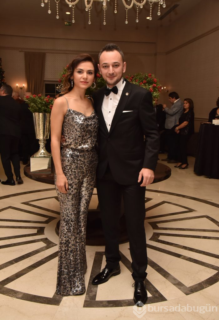 RUMELİSİAD'dan görkemli yılbaşı kutlaması