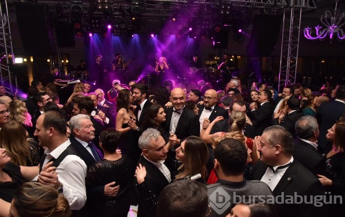 RUMELİSİAD'dan görkemli yılbaşı kutlaması