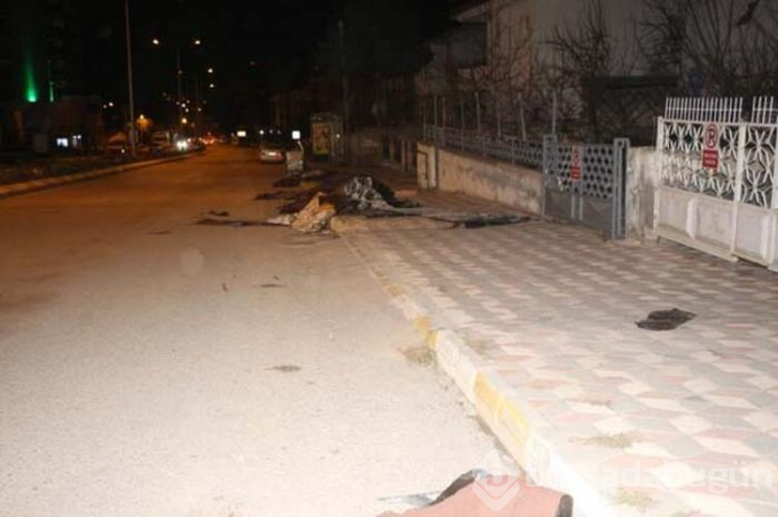 Tokat'ta fırtına ağaçları yerinden söktü!