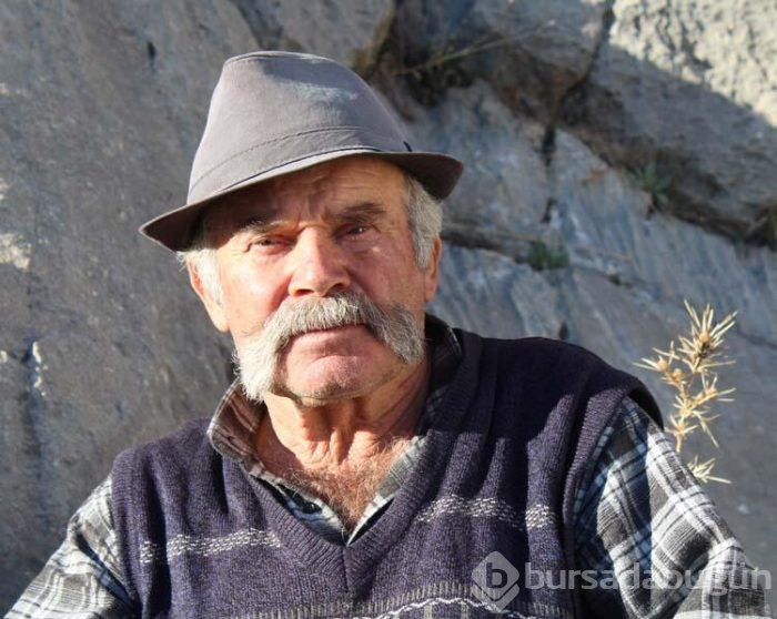 50 yıldır bıyıklarını kesmiyor! 