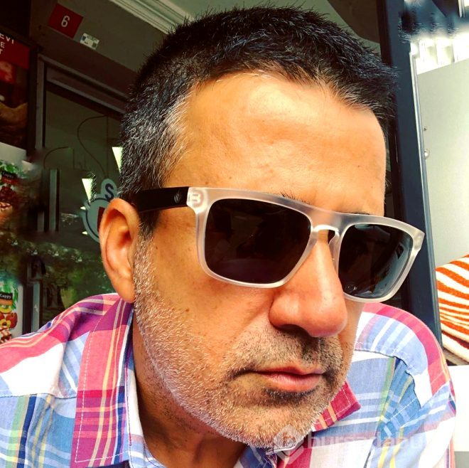 Emrah yeni imajıyla olay oldu!