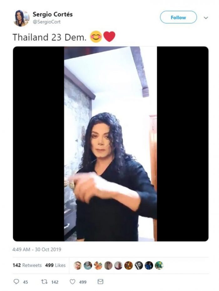 Michael Jackson geri döndü!