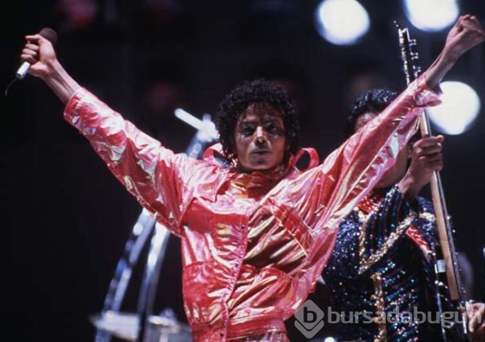 Michael Jackson geri döndü!
