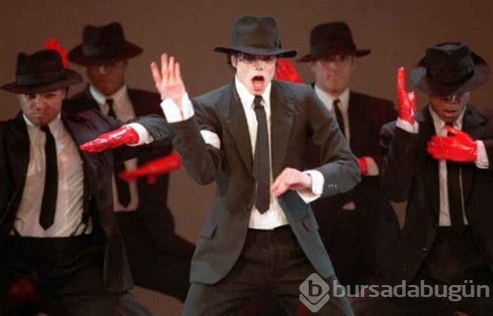 Michael Jackson geri döndü!
