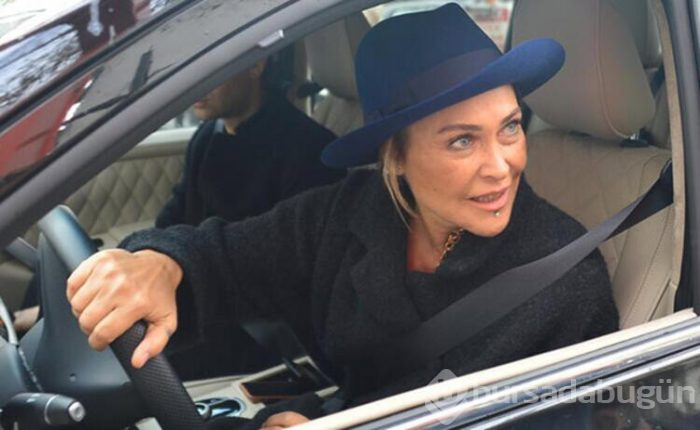 Hülya Avşar'dan Kaya Çilingiroğlu'na cevap