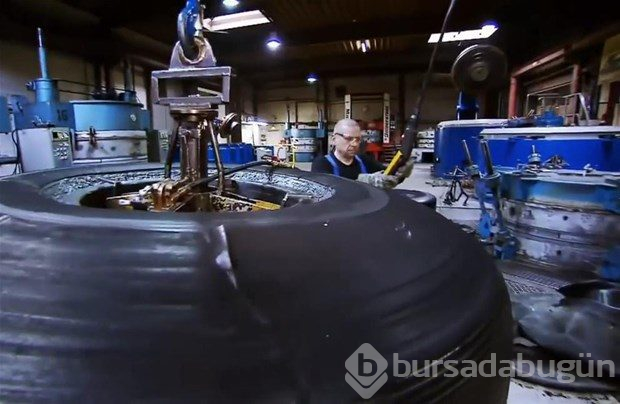 Lastiği tamir ettiler!
