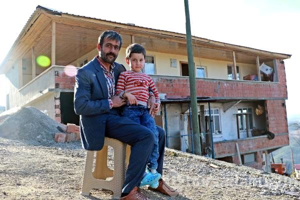 Evi yanınca gözyaşlarına boğulmuştu, tamamen yenilendi