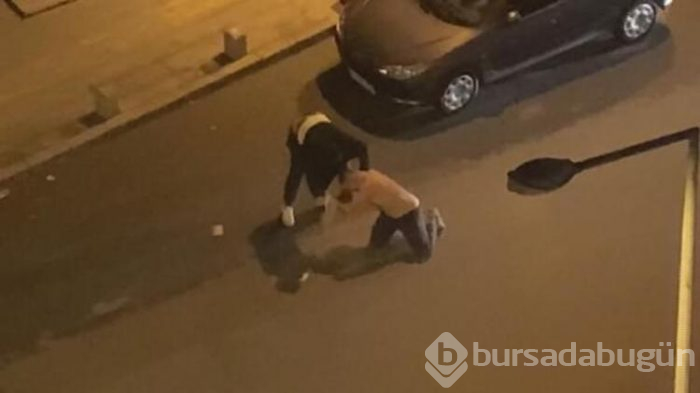 Yol ortasındaki olay böyle görüntülendi!
