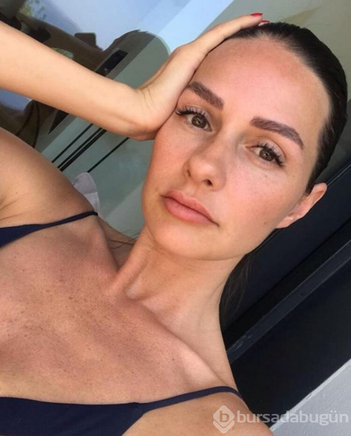 Burçin Terzioğlu'ndan Sıfır makyaj!