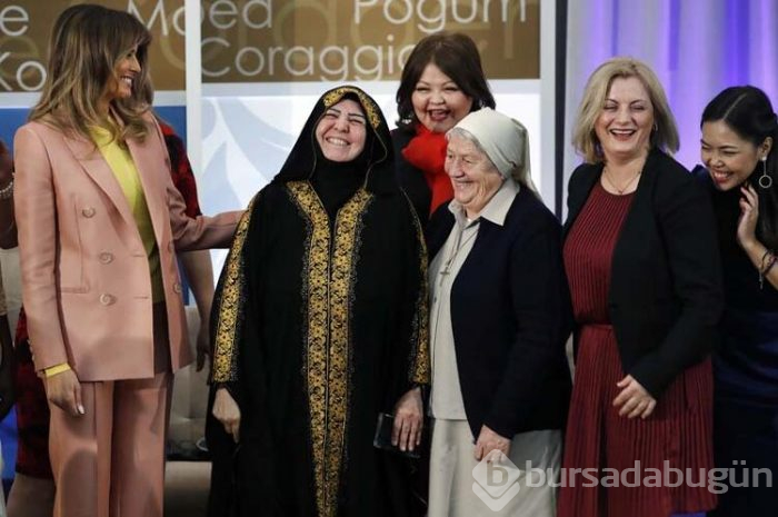 Melania Trump'ın sırrı ortaya çıktı! Neden bu kadar sert görünüyor?