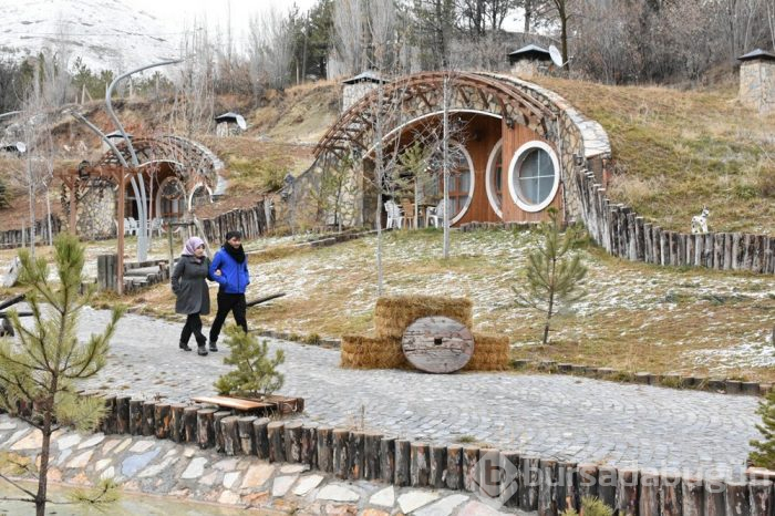 Sivas'ın gözdesi 'Hobbit Evleri'