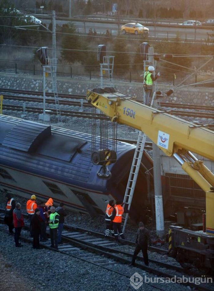 Ankara'da tren raydan çıktı!