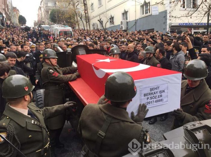 Şehit Berkay Işık gözyaşlarıyla son yolculuğuna uğurlandı