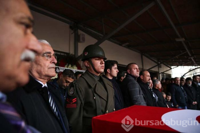 Şehit Berkay Işık gözyaşlarıyla son yolculuğuna uğurlandı