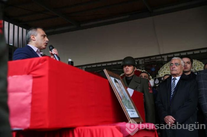 Şehit Berkay Işık gözyaşlarıyla son yolculuğuna uğurlandı