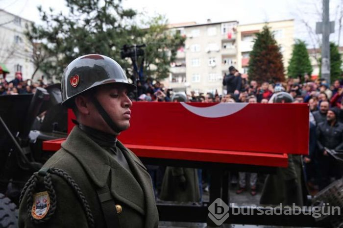 Şehit Berkay Işık gözyaşlarıyla son yolculuğuna uğurlandı