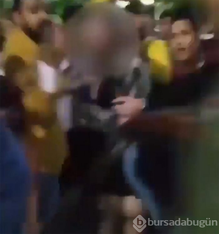 Yılbaşı gecesi skandal anlar! Genç kadına toplu taciz
