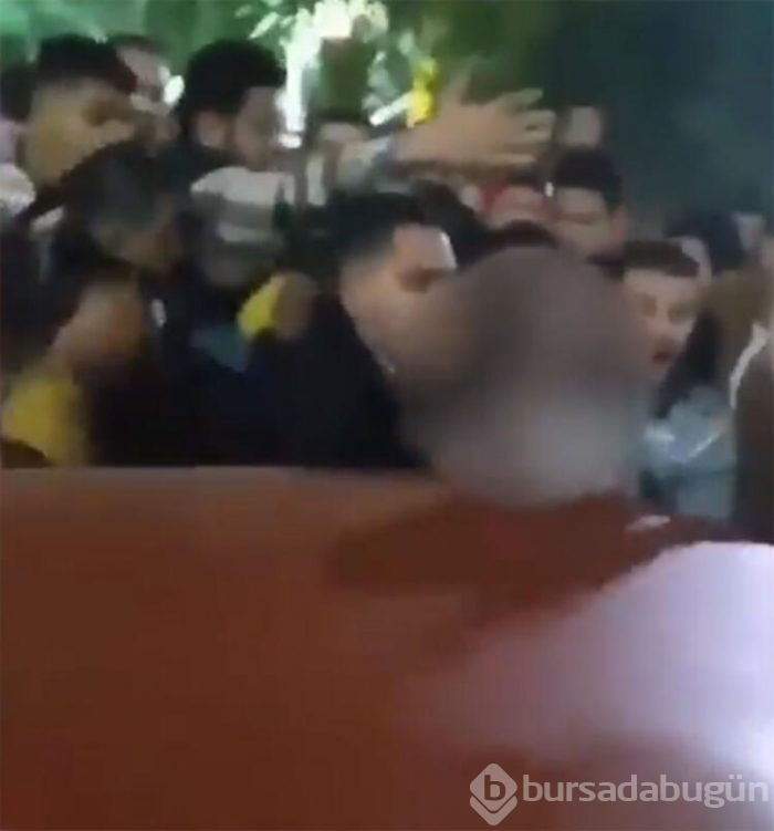 Yılbaşı gecesi skandal anlar! Genç kadına toplu taciz

