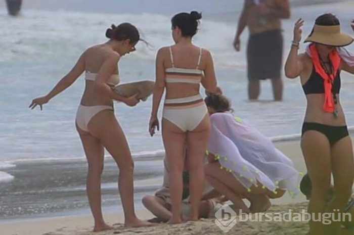 Selena Gomez'i böyle götürdüler!