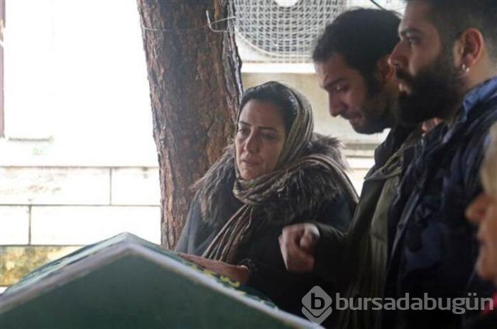 Ölü bulunan doktor Leman Ege'nin cenazesinde gözyaşları dinmek bilmedi
