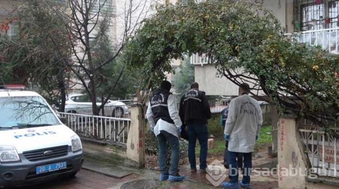 Genç kız balkondan bahçeye düştü