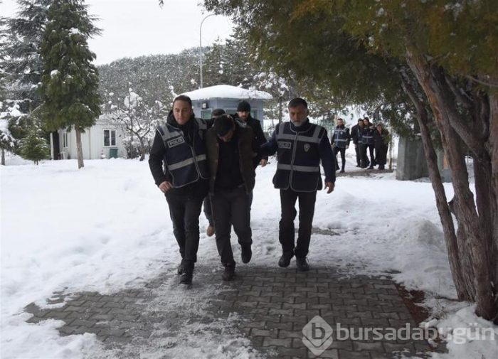 Polis, çifte cinayeti 8 saatte çözdü