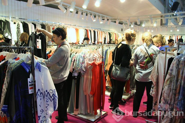 Bursa'da yeniden düzenlenen Dossa Dossi Fashion Show 35 ülkeden yaklaşık 6 bin kişiyi Bursa'ya getirdi