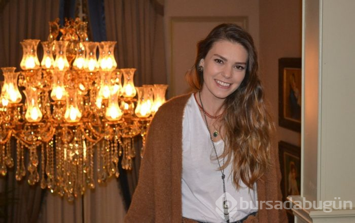 Dünden bugüne Babil'in Ayşe'si Aslı Enver