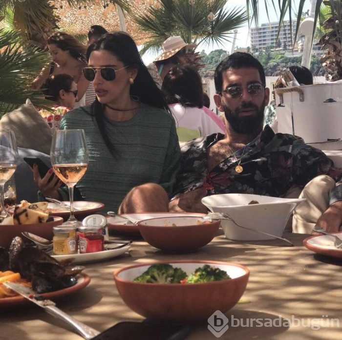 Gündem Arda Turan: Zirveden dibe...
