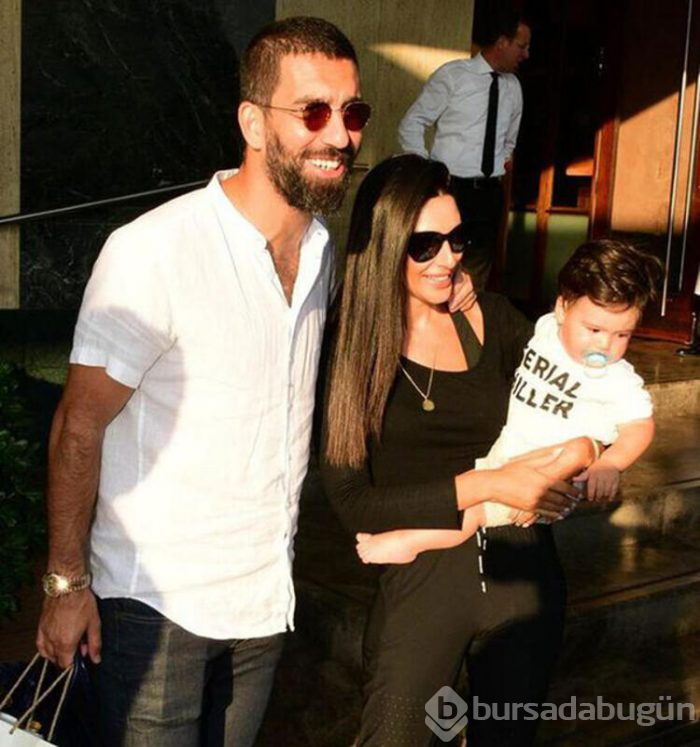 Arda Turan'ın Aslıhan Doğan Turan'a ikinci doğum hediyesi!