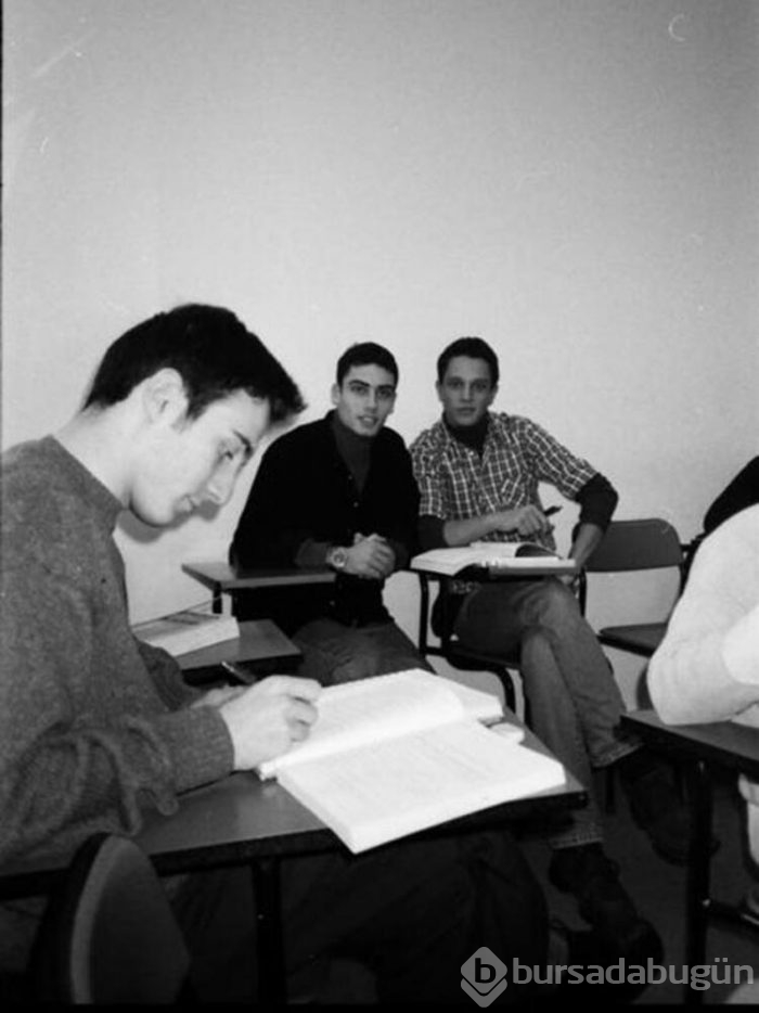 Ünlülerin lise fotoğrafları çok konuşuluyor!