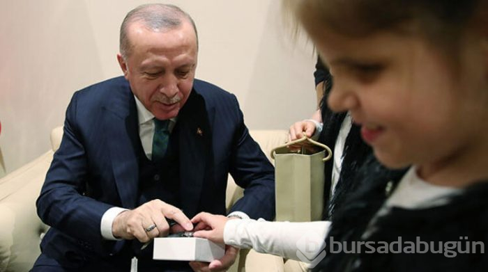 Cumhurbaşkanı Erdoğan'dan çocuklara çok özel hediye