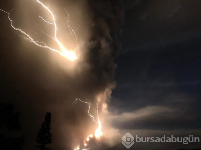 52 kez deprem oldu, insanlar tahliye ediliyor!